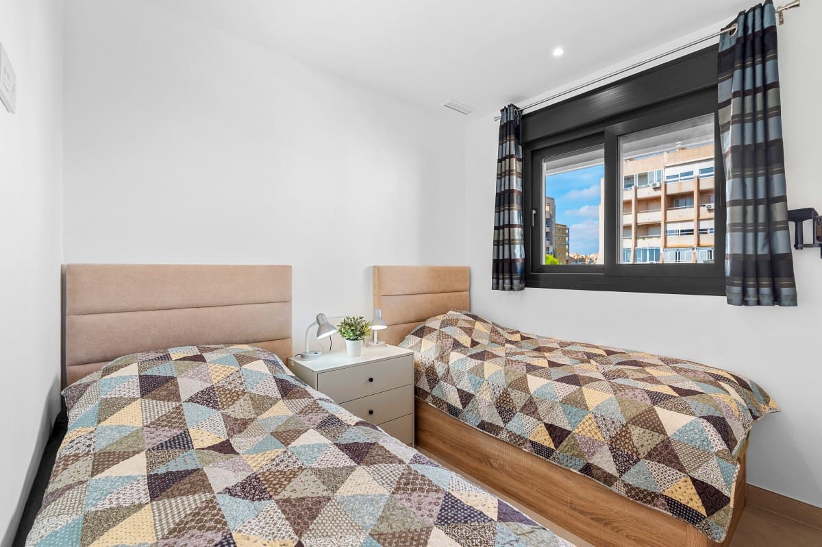 2 soverom Leilighet til salgs i Aguas Nuevas med svømmebasseng garasje - € 350 000 (Ref: 10118209)