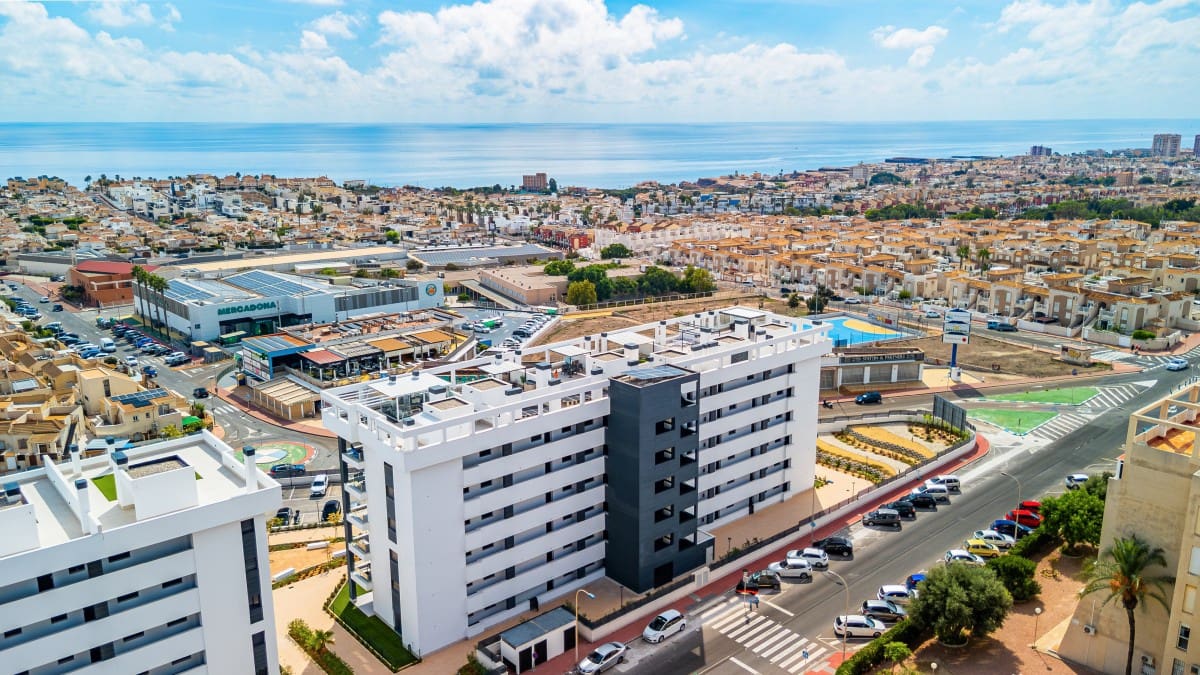 2 soverom Leilighet til salgs i Aguas Nuevas med svømmebasseng garasje - € 350 000 (Ref: 10118209)