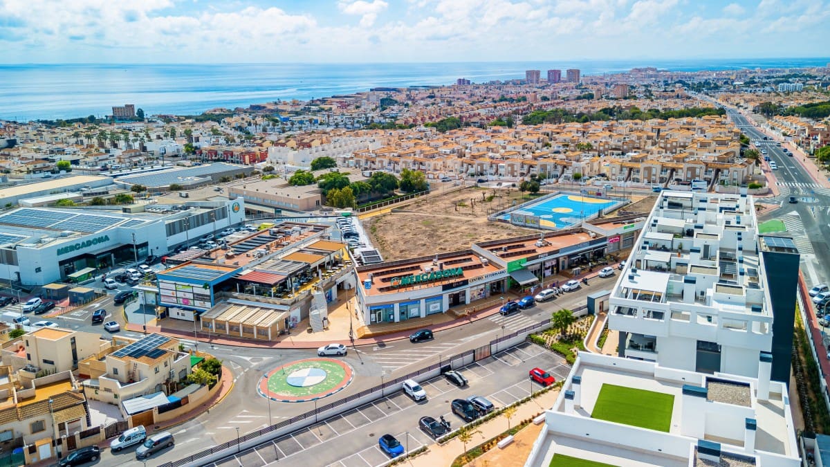 2 soverom Leilighet til salgs i Aguas Nuevas med svømmebasseng garasje - € 350 000 (Ref: 10118209)