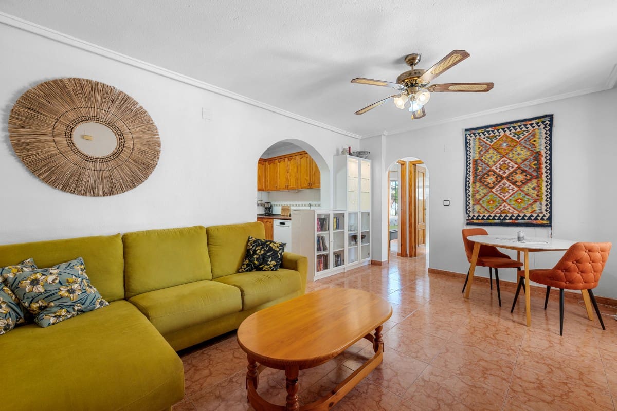 3 camera da letto Casa in vendita in Playa Flamenca con piscina - 220.000 € (Rif: 10165945)