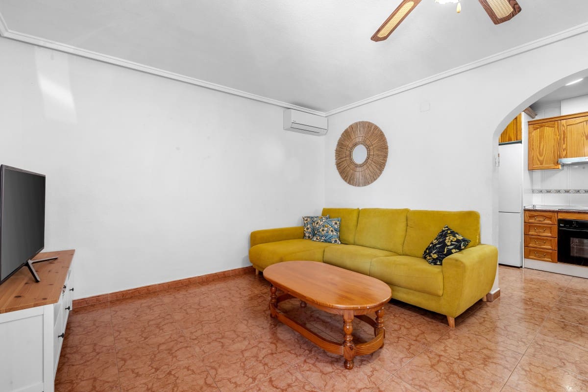 3 camera da letto Casa in vendita in Playa Flamenca con piscina - 220.000 € (Rif: 10165945)