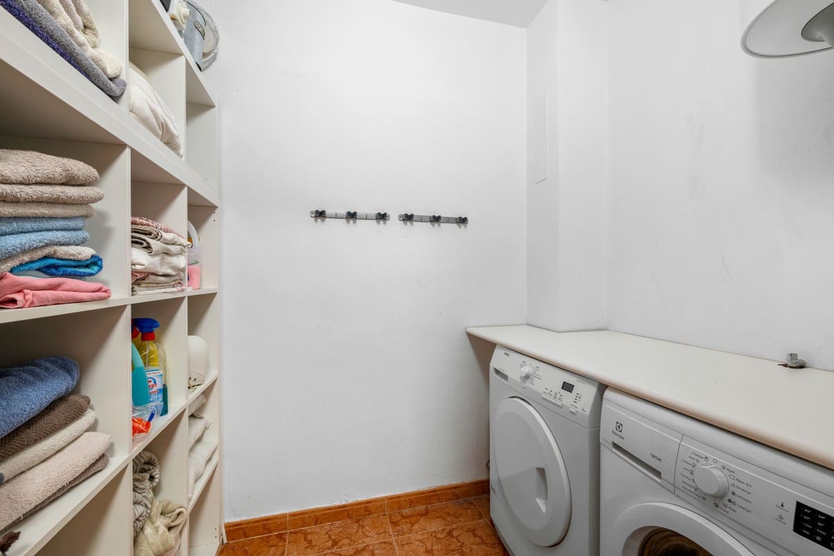 3 camera da letto Casa in vendita in Playa Flamenca con piscina - 220.000 € (Rif: 10165945)