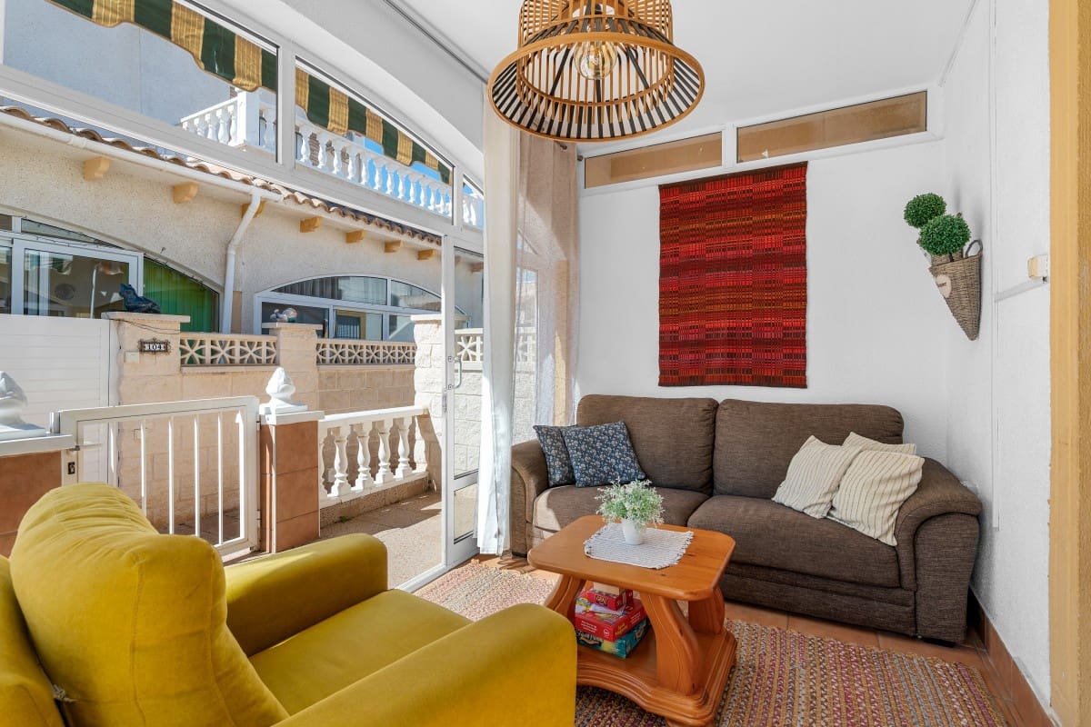 3 camera da letto Casa in vendita in Playa Flamenca con piscina - 220.000 € (Rif: 10165945)