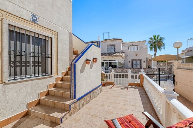 3 soverom Hus til salgs i Playa Flamenca, Orihuela med svømmebasseng - € 220 000 (Ref: 10165945)