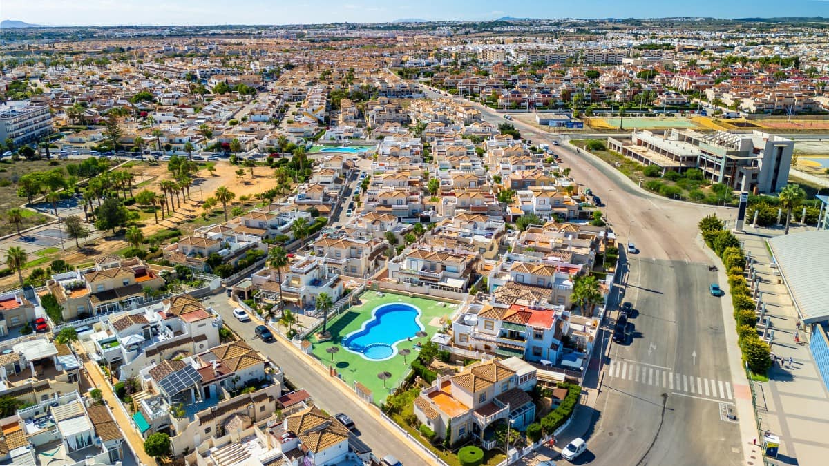 3 camera da letto Casa in vendita in Playa Flamenca con piscina - 220.000 € (Rif: 10165945)