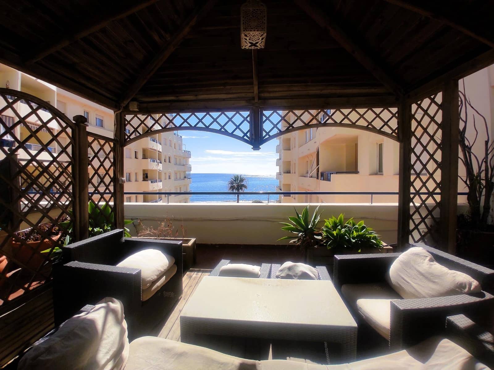 3 makuuhuone Huoneisto myytävänä paikassa Marbella mukana uima-altaan 
autotalli - 699 000 € (Ref: 9382427)