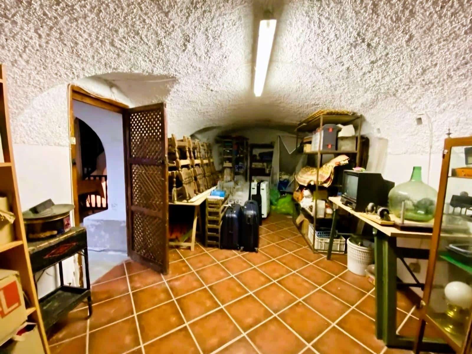 14 soverom Kommersiell til salgs i Alora - € 499 000 (Ref: 9382428)