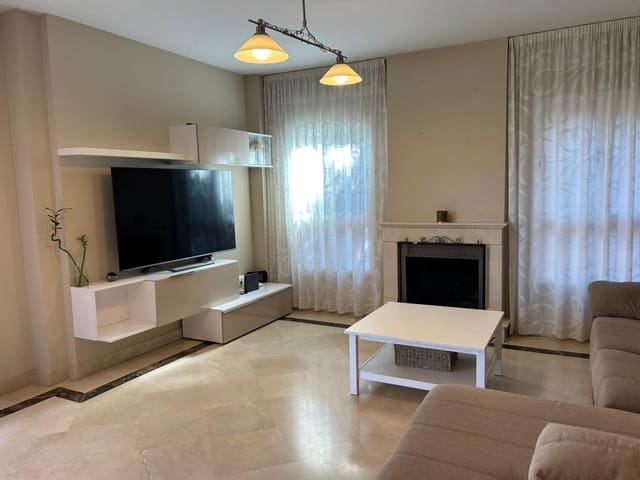 Chalet de 3 habitaciones en Hipódromo - Cerrado del Águila, Mijas en venta con piscina garaje - 1.064.000 € (Ref: 9382438)