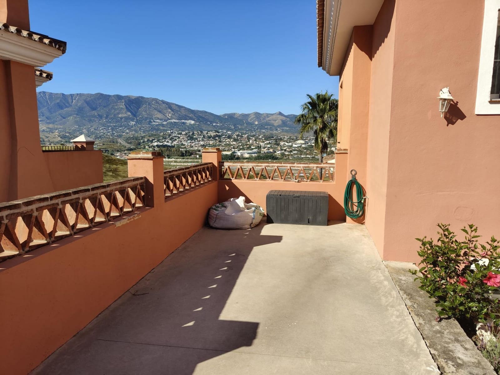 3 quarto Moradia para venda em Mijas com piscina garagem - 1 064 000 € (Ref: 9382438)