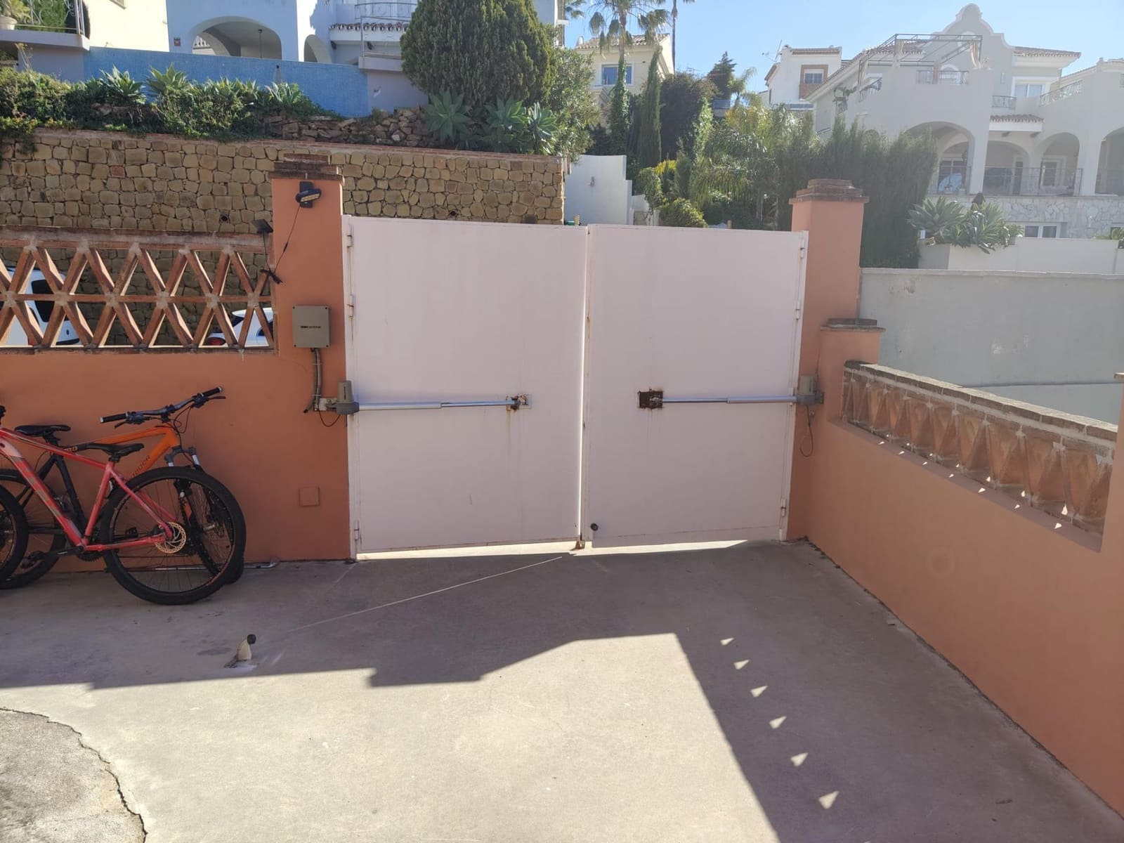 3 quarto Moradia para venda em Mijas com piscina garagem - 1 064 000 € (Ref: 9382438)