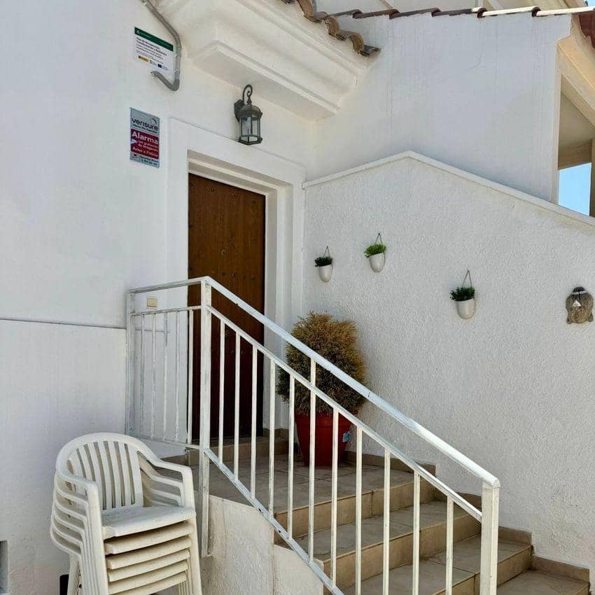 3 chambre Villa/Maison Semi-Mitoyenne à vendre à Malaga ville avec piscine - 495 000 € (Ref: 9382439)