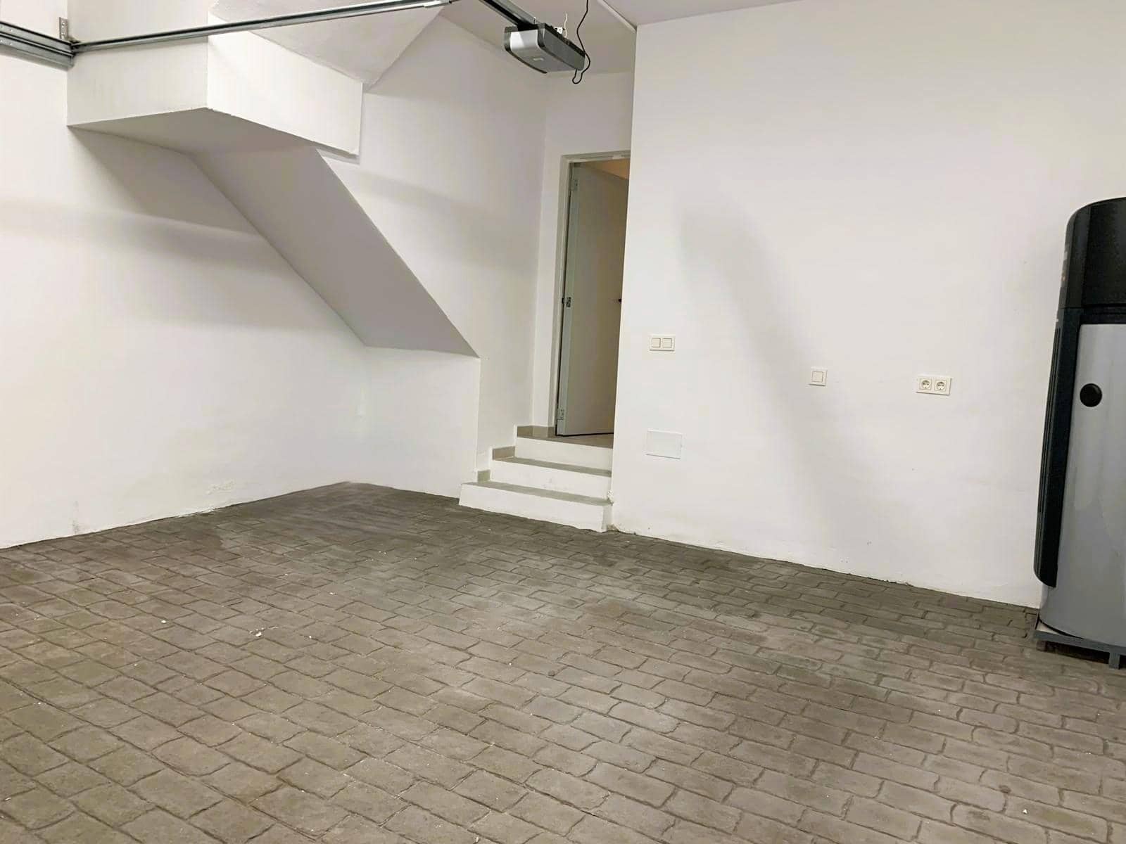 4 sypialnia Dom szeregowy na sprzedaż w Chilches z basenem - 555 000 € (Ref: 9382441)