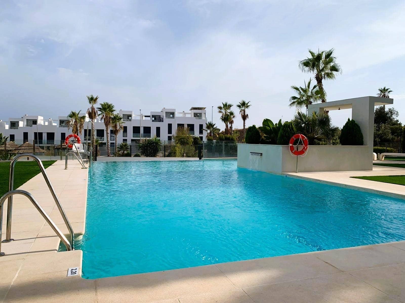 4 sypialnia Dom szeregowy na sprzedaż w Chilches z basenem - 555 000 € (Ref: 9382441)