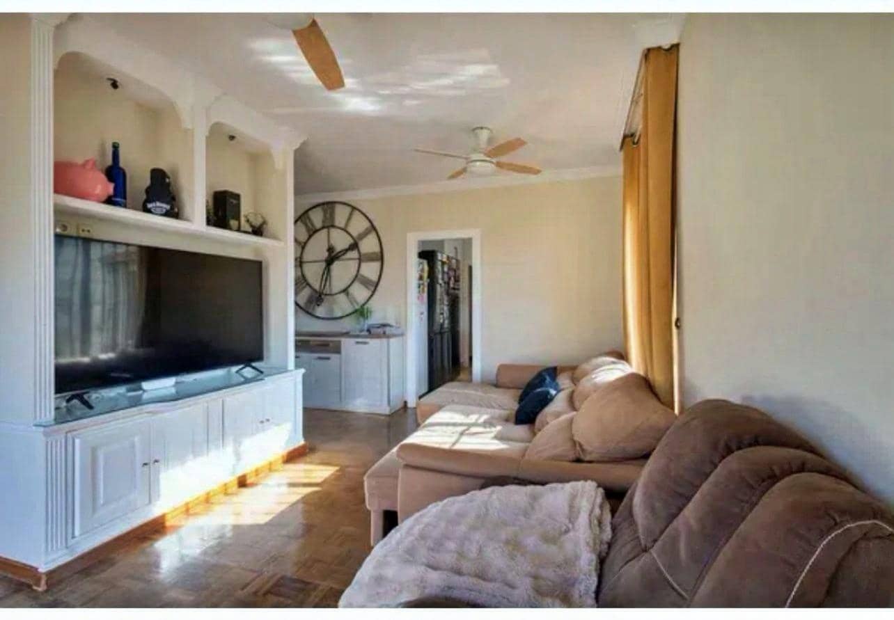 4 soverom Villa til salgs i Malaga by med svømmebasseng garasje - € 1 300 000 (Ref: 9387919)