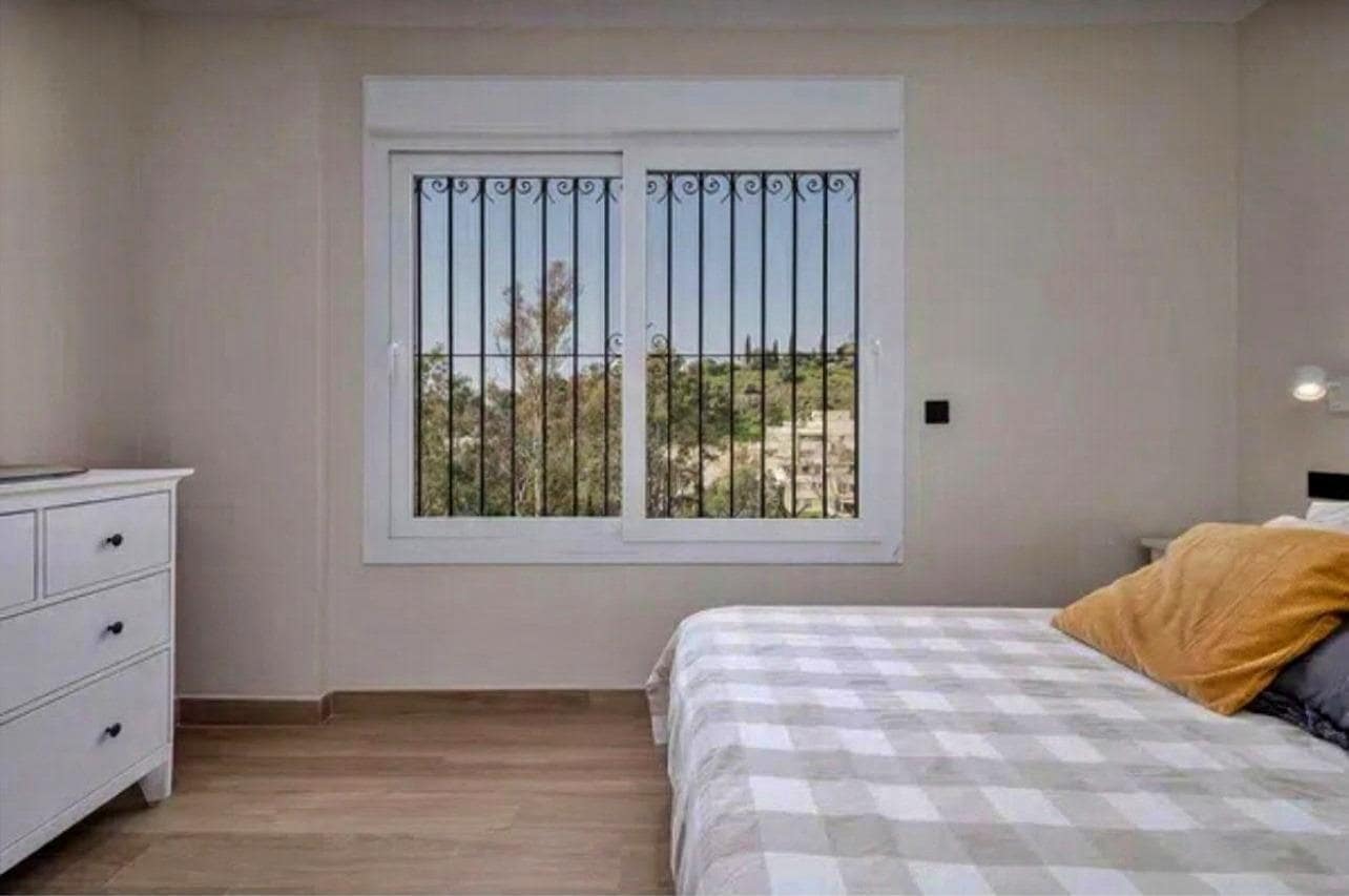 4 sovrum Villa till salu i Malaga stad med pool garage - 1 185 000 € (Ref: 9387919)