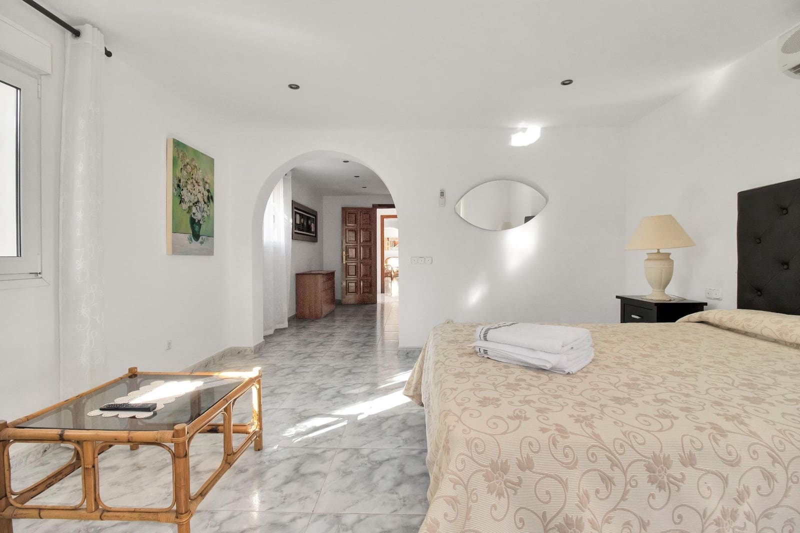 Chalet de 4 habitaciones en San Pedro de Alcantara en venta con piscina garaje - 2.100.000 € (Ref: 9398491)