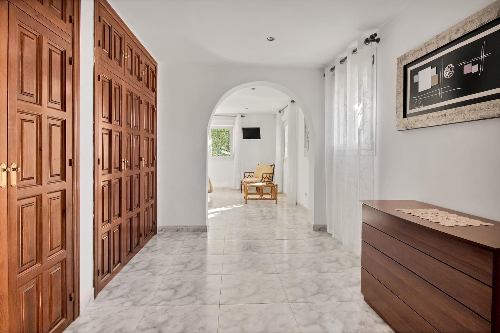 Chalet de 4 habitaciones en San Pedro de Alcantara en venta con piscina garaje - 2.100.000 € (Ref: 9398491)