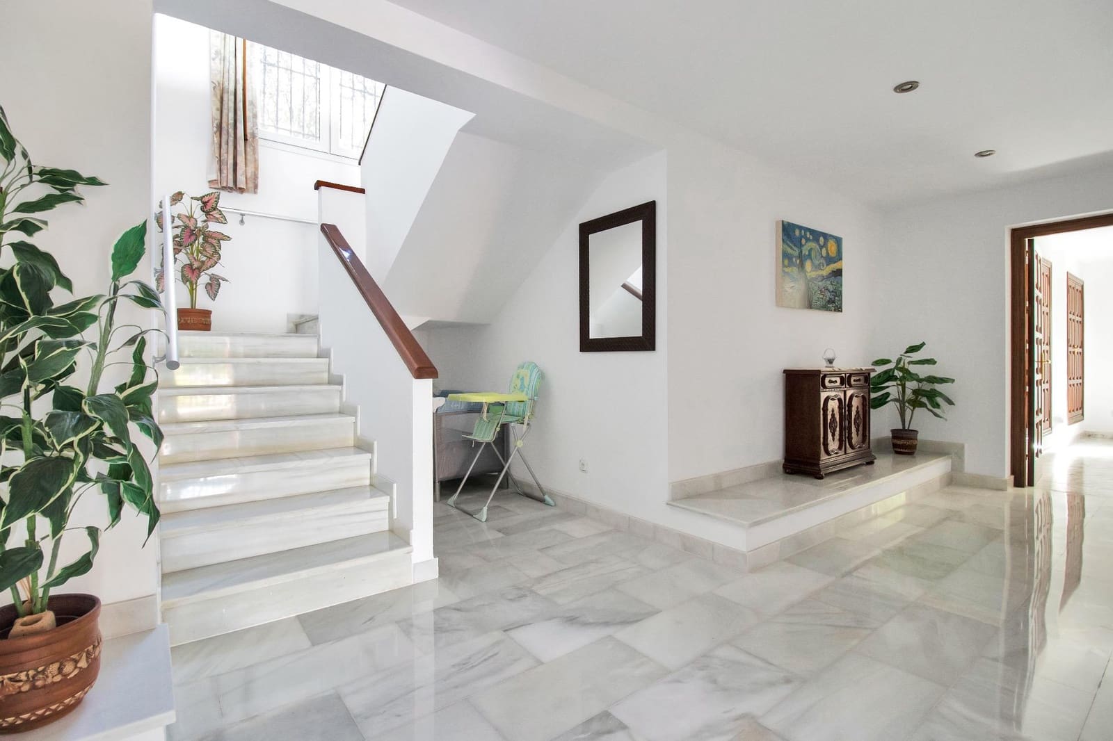 Chalet de 4 habitaciones en San Pedro de Alcantara en venta con piscina garaje - 2.100.000 € (Ref: 9398491)