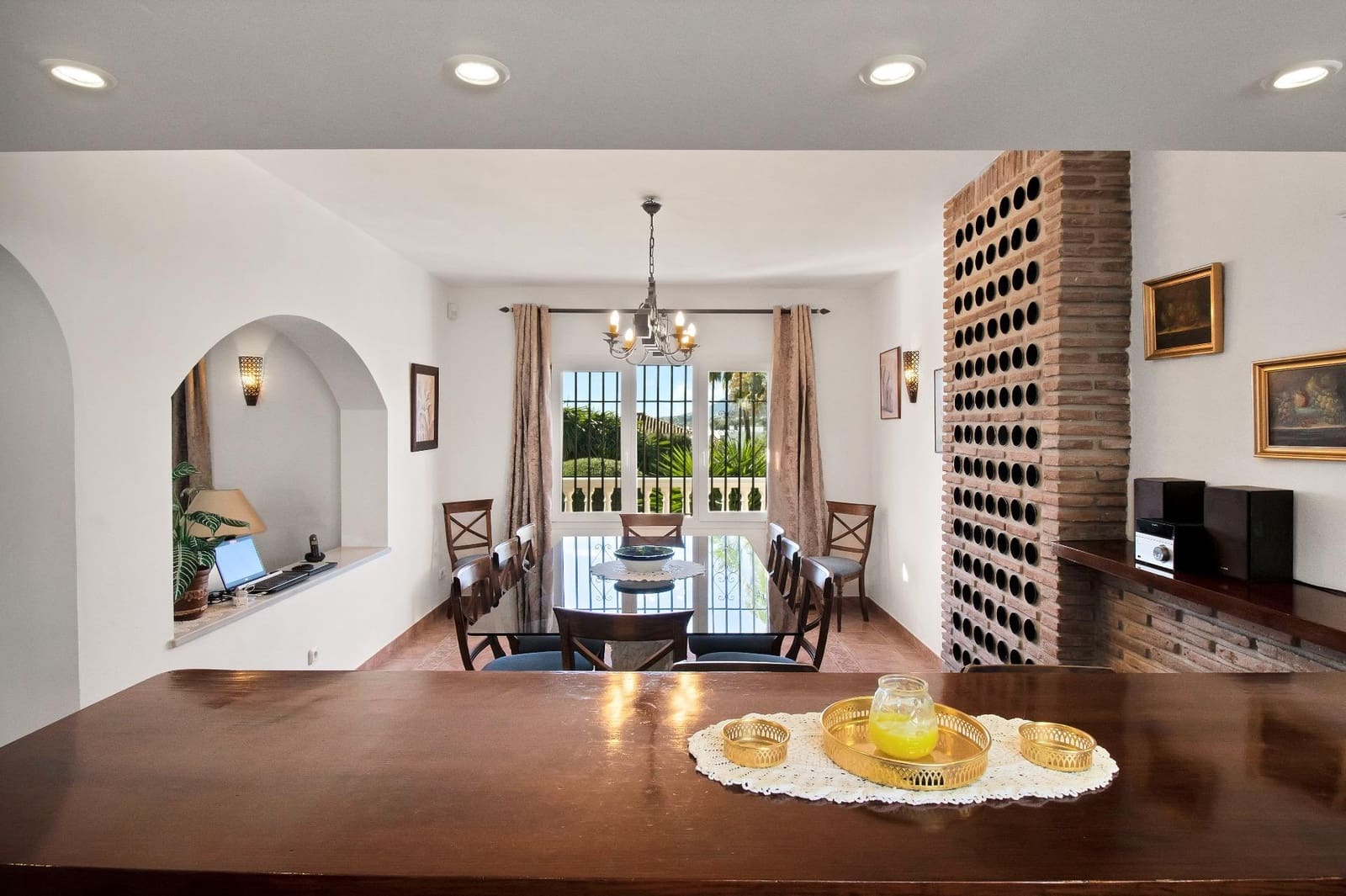 Chalet de 4 habitaciones en San Pedro de Alcantara en venta con piscina garaje - 2.100.000 € (Ref: 9398491)