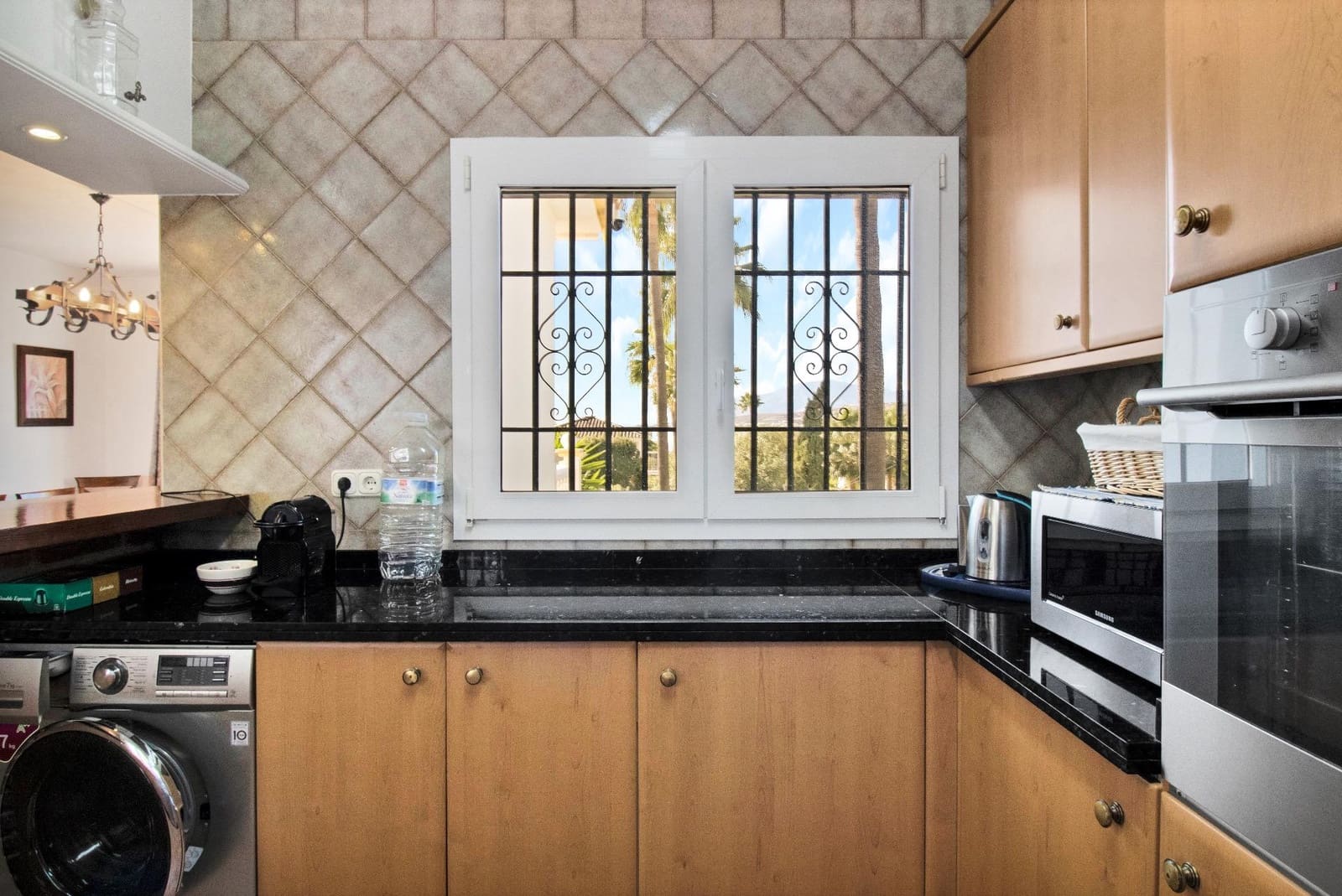 Chalet de 4 habitaciones en San Pedro de Alcantara en venta con piscina garaje - 2.100.000 € (Ref: 9398491)