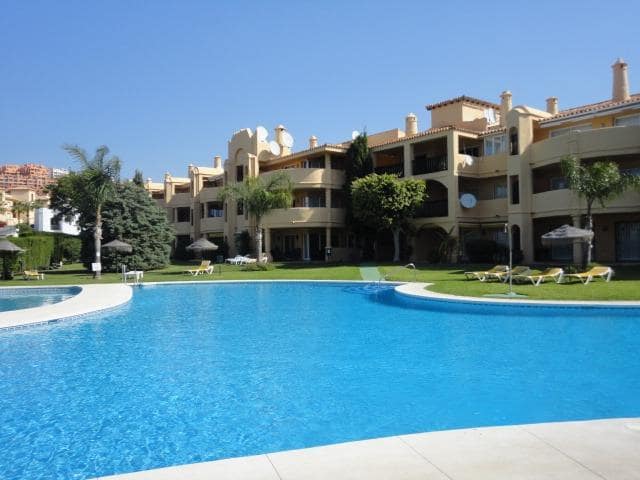 3 soveværelse Lejlighed til leje i Sitio de Calahonda, Mijas med swimmingpool - € 1.700 (Ref: 9398492)