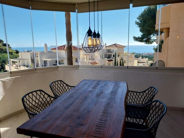 3 soveværelse Lejlighed til leje i Sitio de Calahonda, Mijas med swimmingpool - € 1.700 (Ref: 9398492)