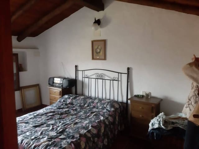 3 makuuhuone Maalaistalo myytävänä paikassa Jubrique - 235 000 € (Ref: 9399761)