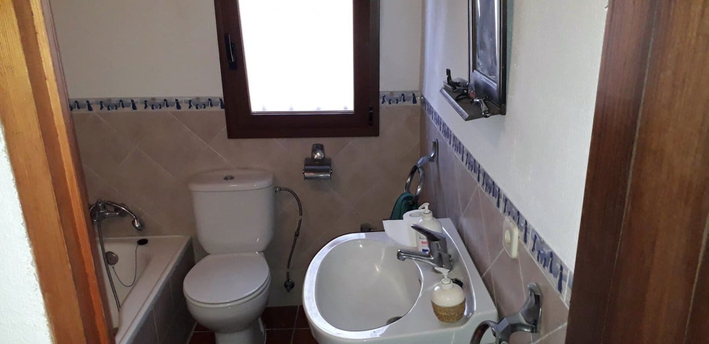 3 makuuhuone Maalaistalo myytävänä paikassa Jubrique - 235 000 € (Ref: 9399761)