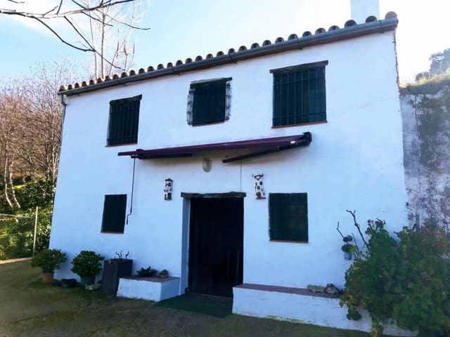 3 makuuhuone Maalaistalo myytävänä paikassa Jubrique - 235 000 € (Ref: 9399761)