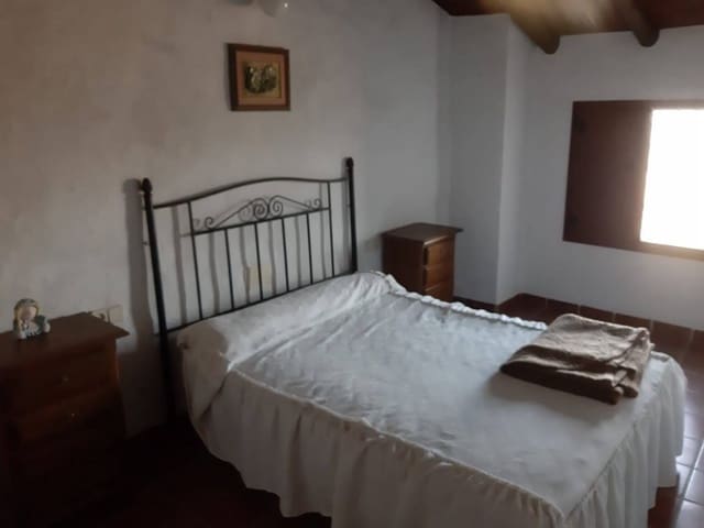 3 makuuhuone Maalaistalo myytävänä paikassa Jubrique - 235 000 € (Ref: 9399761)