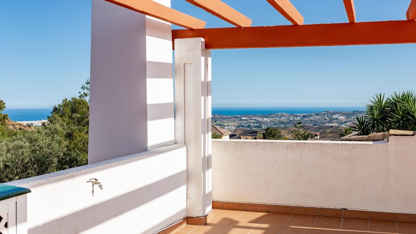 4 soverom Villa til salgs i Valtocado med svømmebasseng garasje - € 1 390 000 (Ref: 9399773)