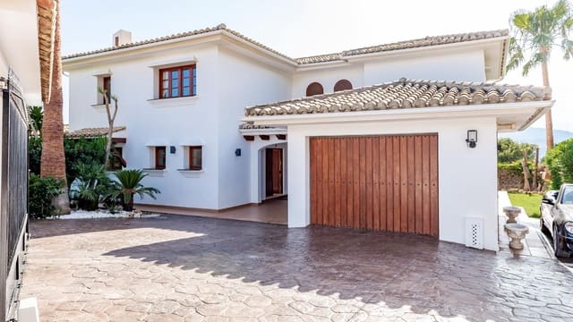 4 soverom Villa til salgs i Valtocado, Mijas med svømmebasseng garasje - € 1 390 000 (Ref: 9399773)