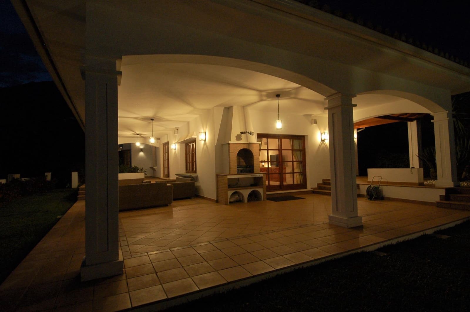 4 soverom Villa til salgs i Valtocado med svømmebasseng garasje - € 1 390 000 (Ref: 9399773)