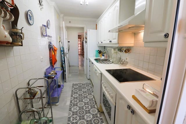 1 slaapkamer Appartement te huur in Calahonda, Mijas met zwembad garage - € 1.200 (Ref: 9399777)