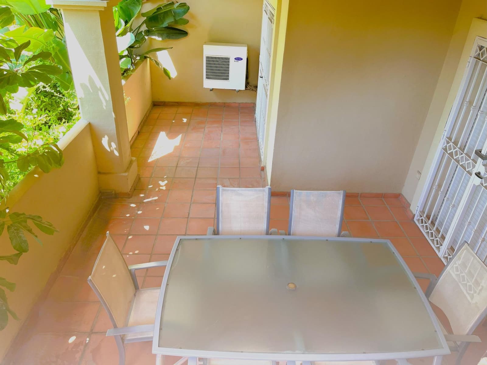 2 sypialnia Apartament na sprzedaż w Estepona z basenem garażem - 332 500 € (Ref: 9399783)