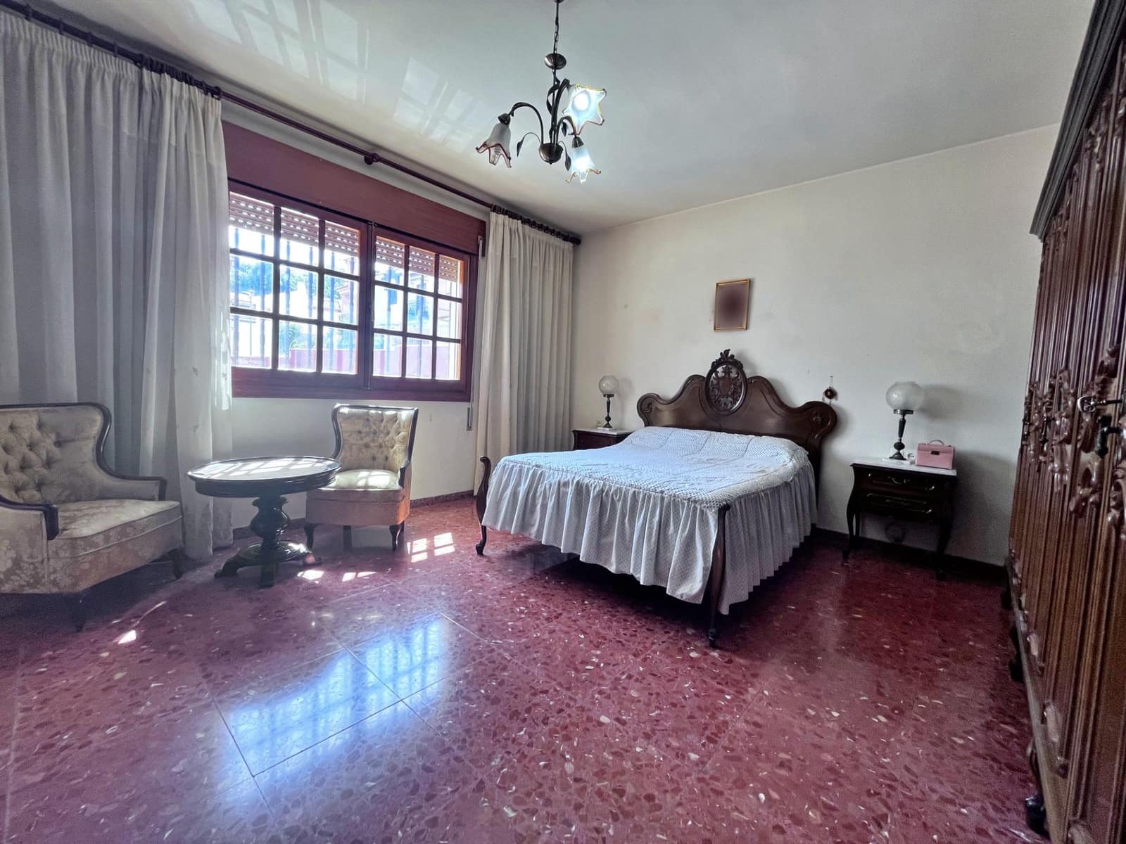 6 soverom Villa til salgs i Malaga by med svømmebasseng - € 795 000 (Ref: 9399799)