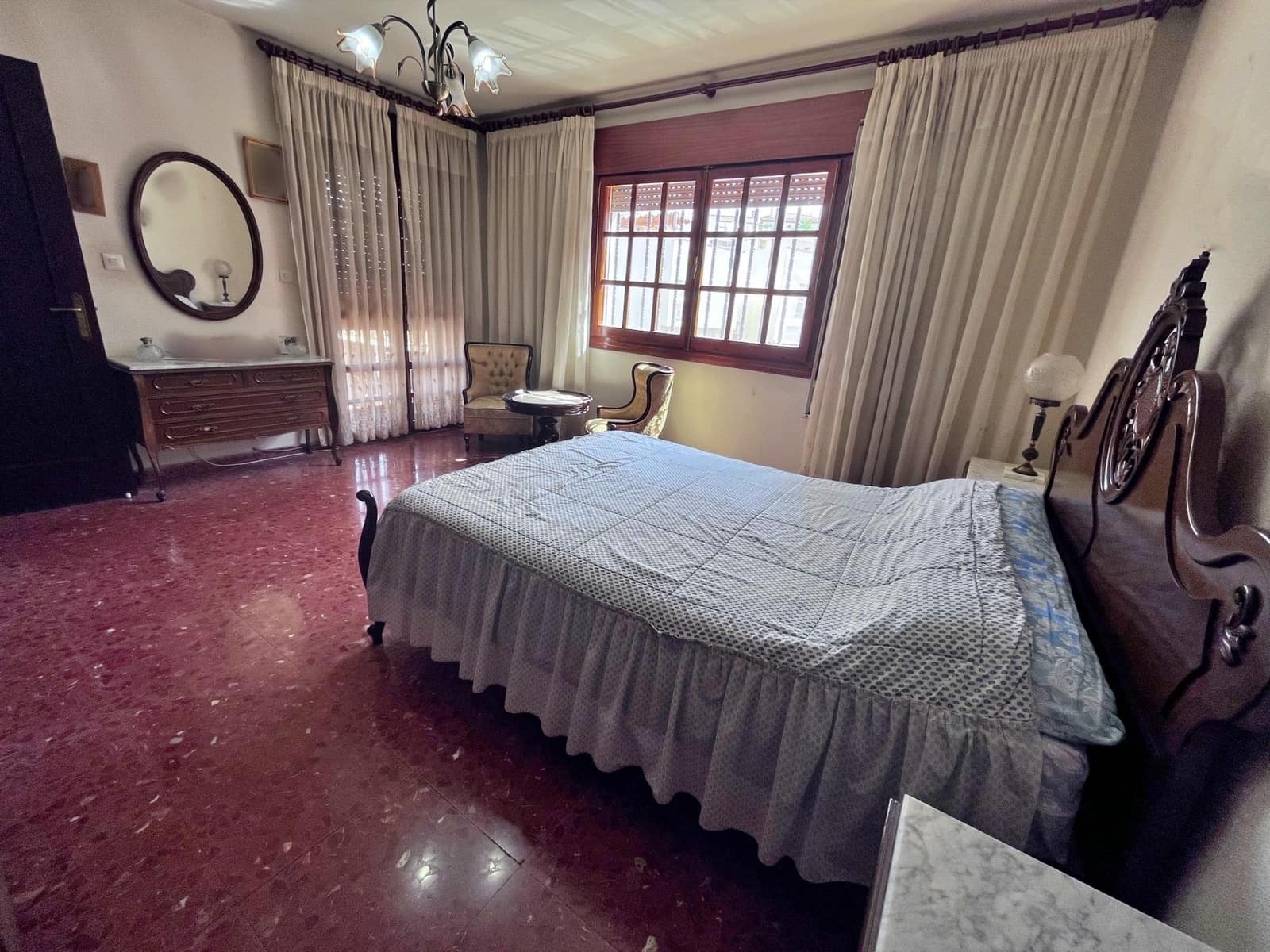 6 soverom Villa til salgs i Malaga by med svømmebasseng - € 795 000 (Ref: 9399799)