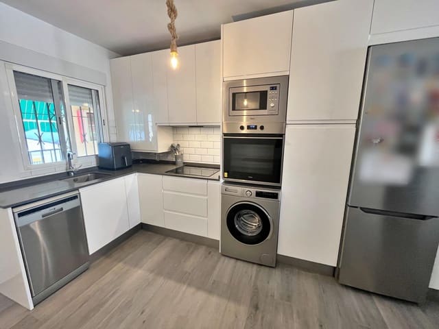 2 quarto Apartamento para venda em Torre de Benagalbon, Rincón de la Victoria - 320 000 € (Ref: 9399800)