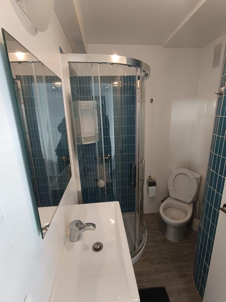 4 soveværelse Rækkehus til salg i Sitio de Calahonda med swimmingpool - € 395.000 (Ref: 9470380)