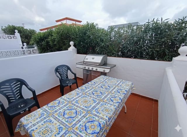 4 slaapkamer Rijtjeshuis te koop in Sitio de Calahonda, Mijas met zwembad - € 420.000 (Ref: 9470380)