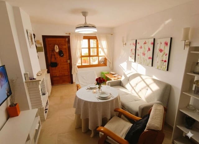 4 soveværelse Rækkehus til salg i Sitio de Calahonda, Mijas med swimmingpool - € 395.000 (Ref: 9470380)