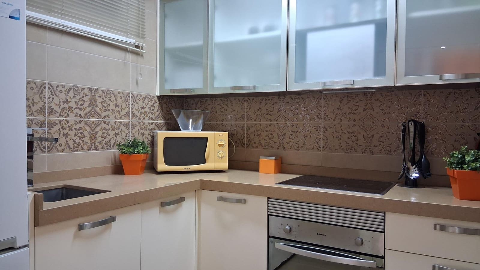 2 slaapkamer Flat te koop in Churriana met zwembad - € 395.000 (Ref: 9470381)