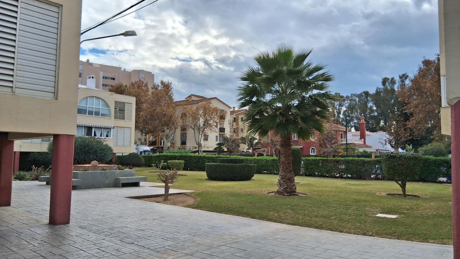 2 slaapkamer Flat te koop in Churriana met zwembad - € 395.000 (Ref: 9470381)