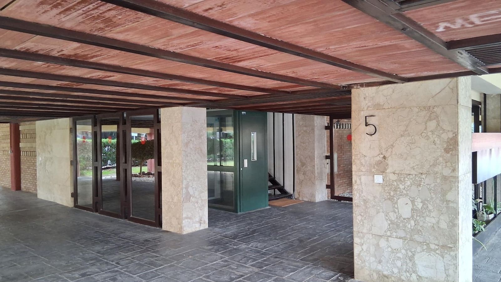 2 slaapkamer Flat te koop in Churriana met zwembad - € 395.000 (Ref: 9470381)