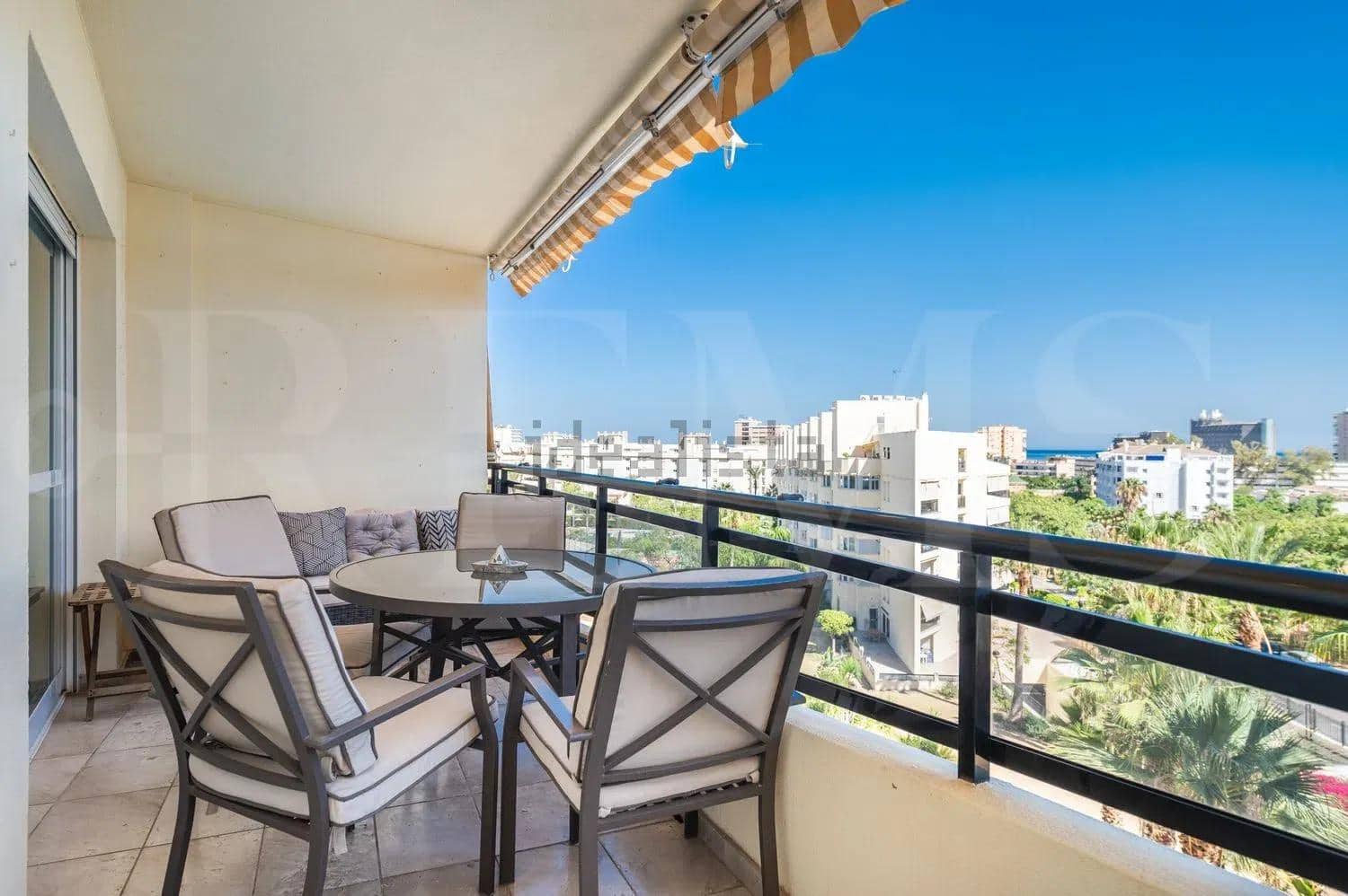 3 camera da letto Appartamento in vendita in Torremolinos con piscina garage - 699.000 € (Rif: 9504298)