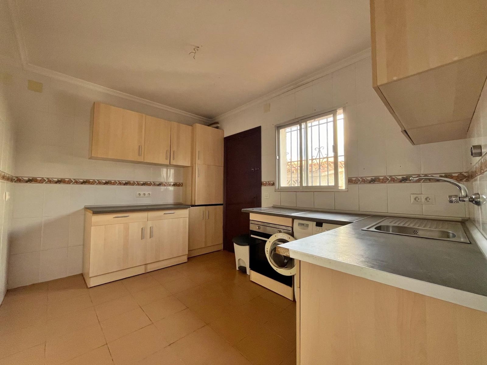 3 soveværelse Rækkehus til leje i Torre de Benagalbon - € 1.400 (Ref: 9513427)