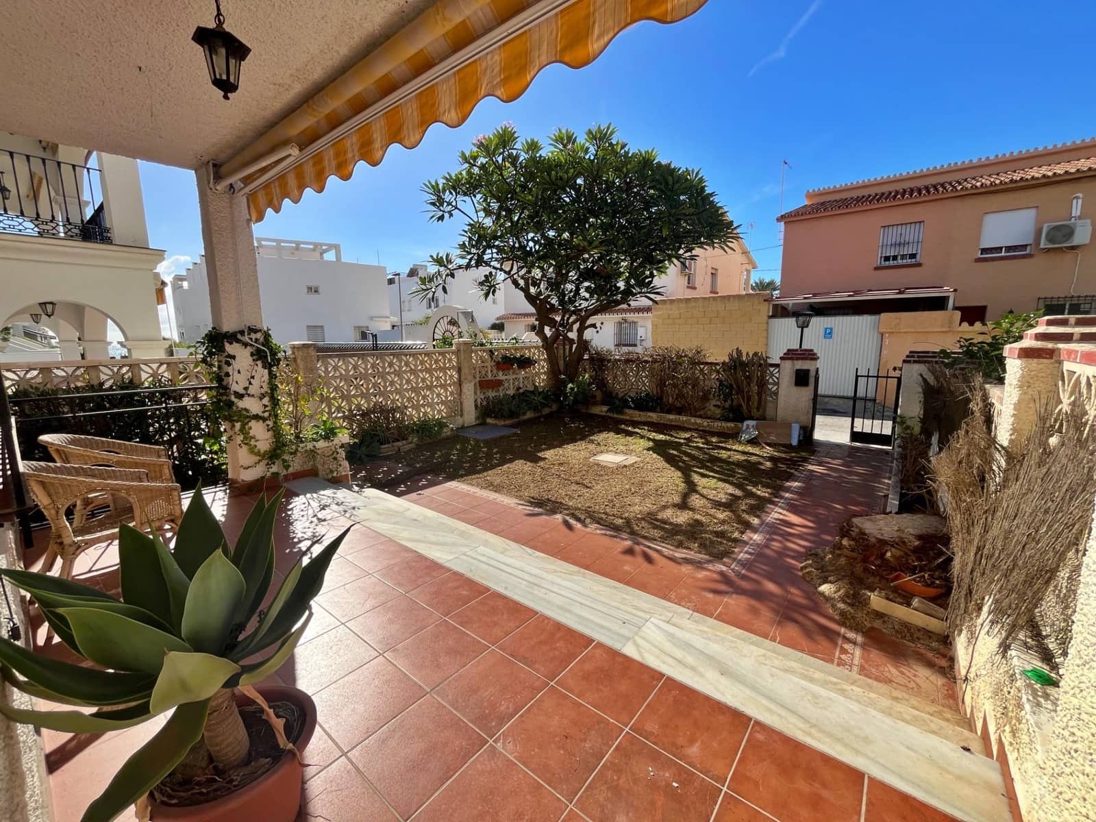 3 soveværelse Rækkehus til leje i Torre de Benagalbon - € 1.400 (Ref: 9513427)