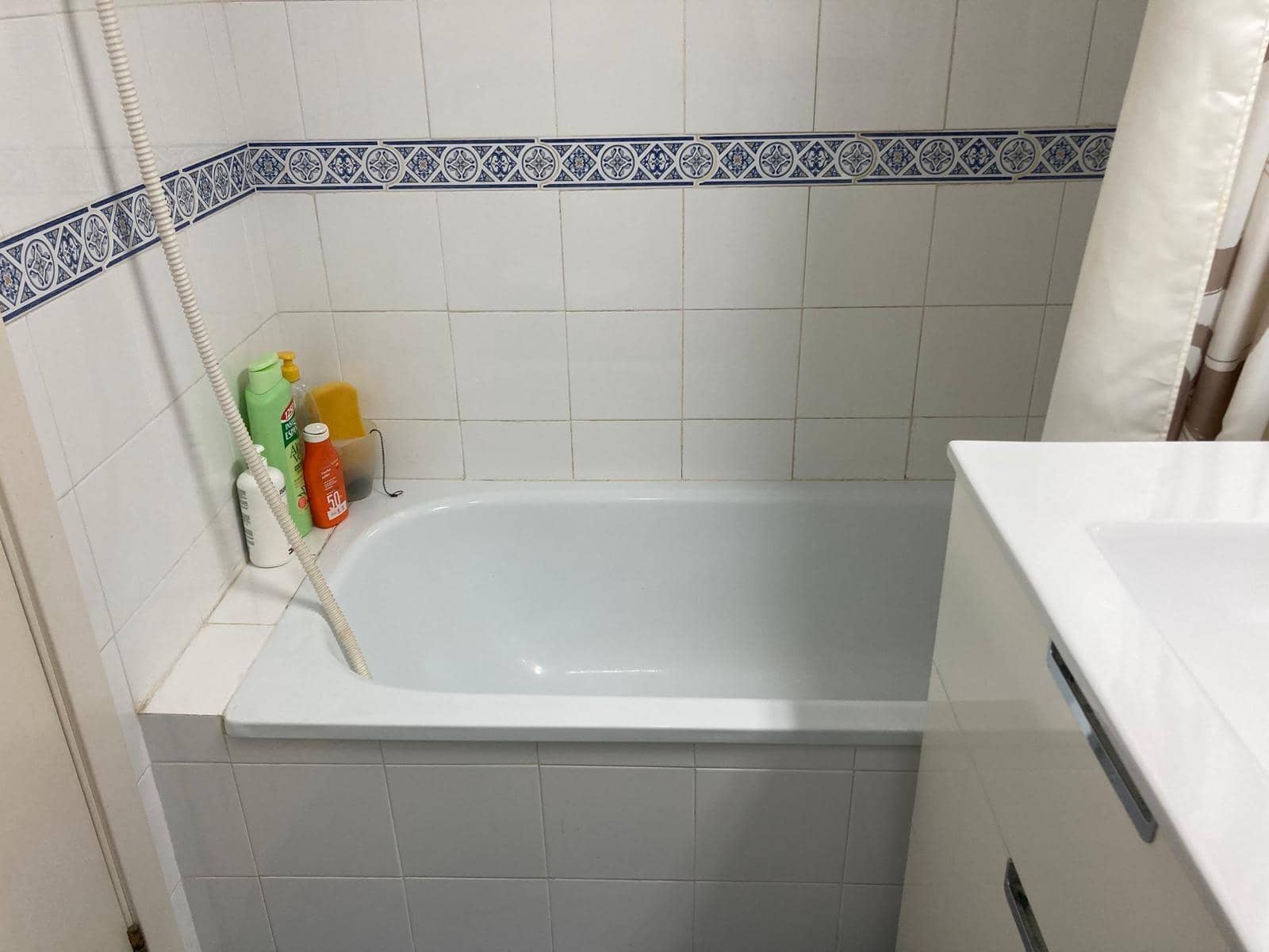 2 bedroom Flat for rent in Rincon de la Victoria with pool garage - € 1,100 (Ref: 9555843)