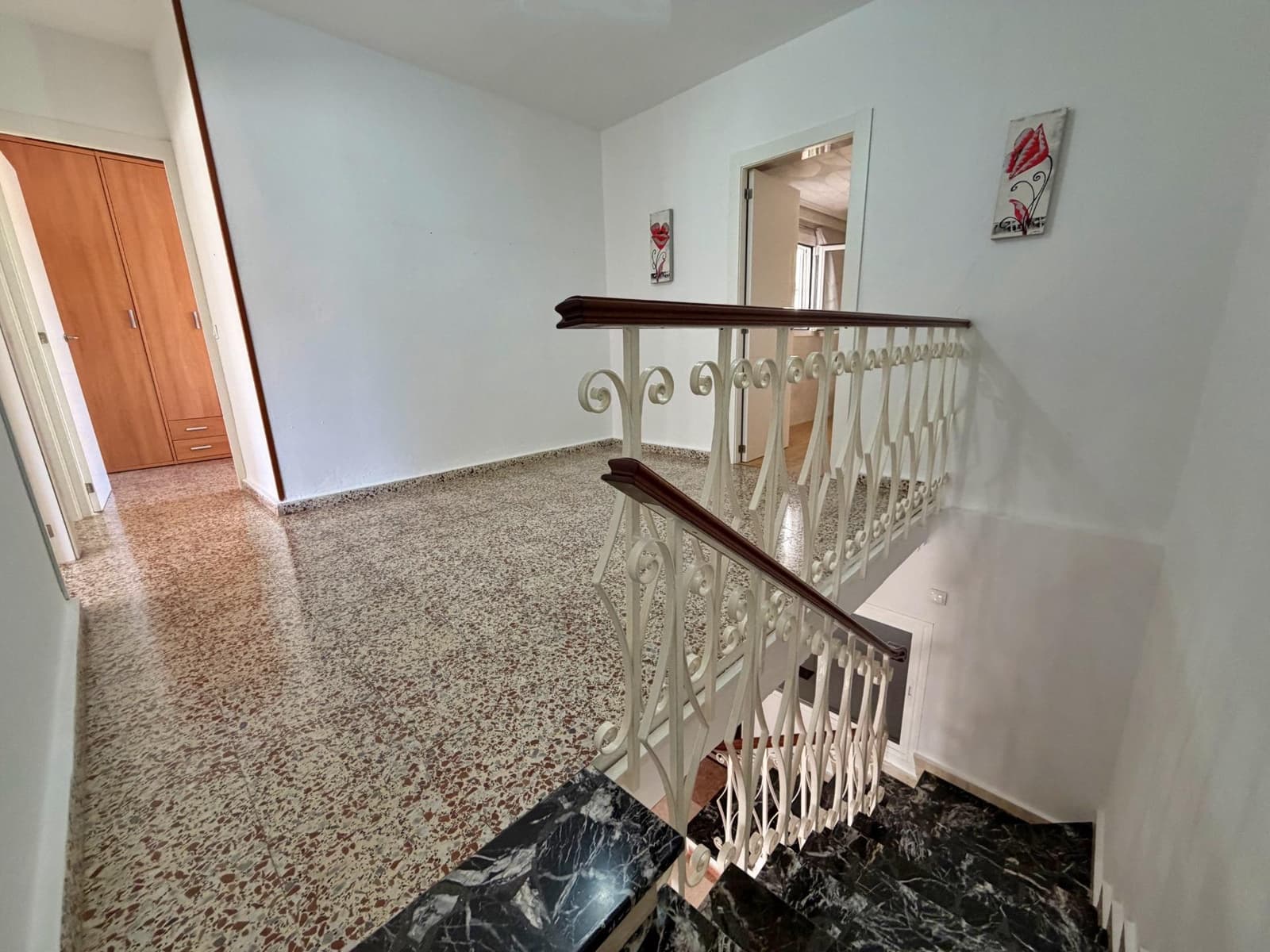 Chalet de 5 habitaciones en Málaga ciudad en venta - 375.000 € (Ref: 9625582)