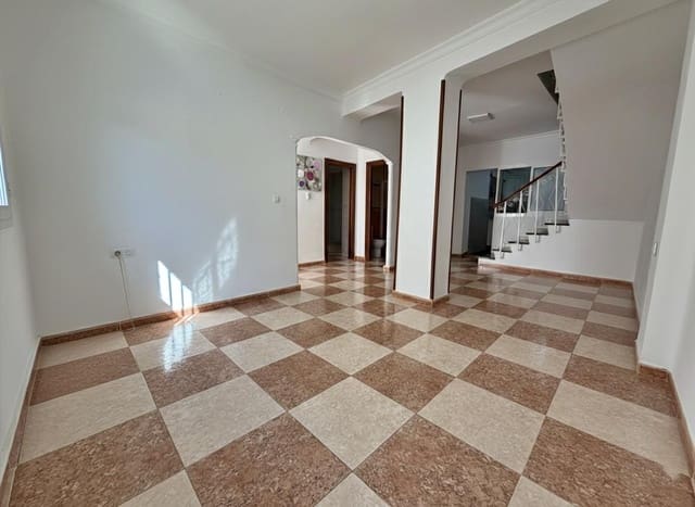 5 soveværelse Villa til salg i Málaga by - € 320.000 (Ref: 9625582)
